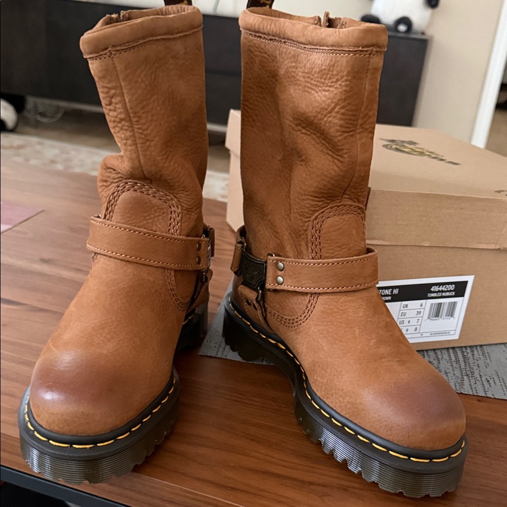 Dr. Martens Leather Anistone HI Desert Brown Boots size US 8
